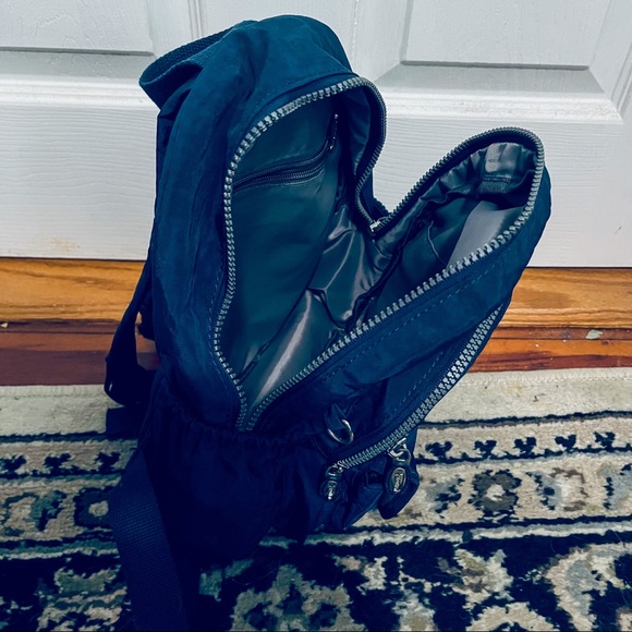 Aotian Mini Backpack - Picture 7 of 7